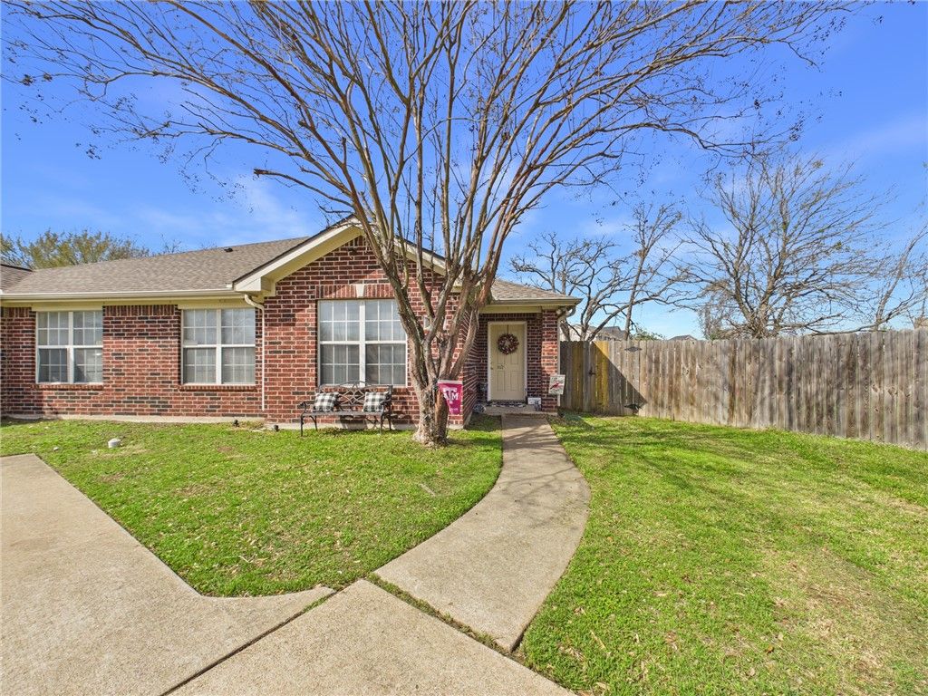 1604 Enloe Court, Bryan, TX 77802