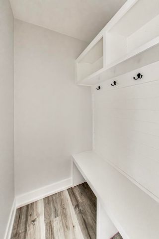 239 Gregory Street 8, Aurora, IL 60504