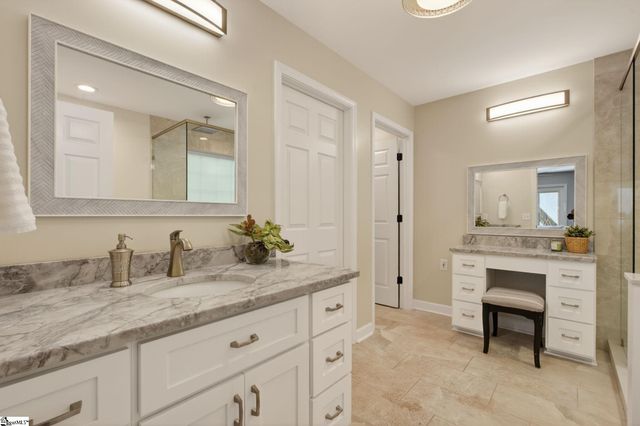 322 Shorecrest Drive, Seneca, SC 29672