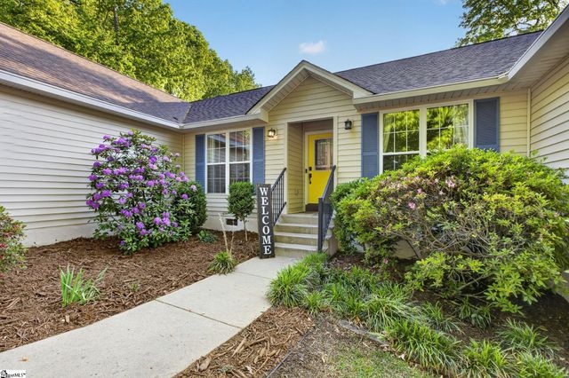 322 Shorecrest Drive, Seneca, SC 29672