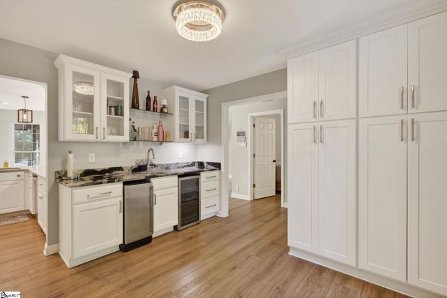 322 Shorecrest Drive, Seneca, SC 29672