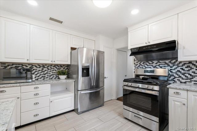 35 Kass Road, White Plains, NY 10605