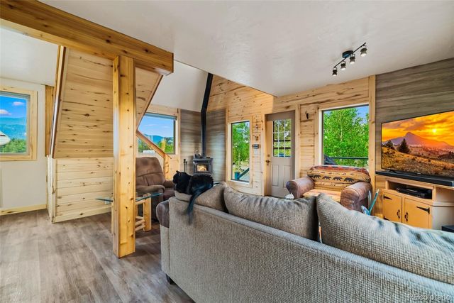 63 Rock Creek Way, Jefferson, CO 80456