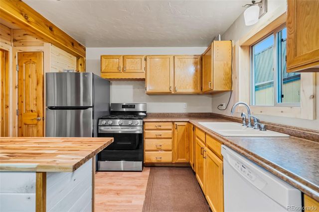 63 Rock Creek Way, Jefferson, CO 80456