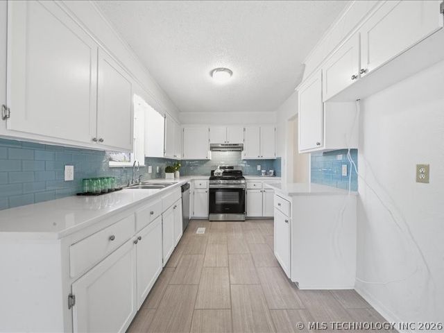 3118 S 115th East Street East, Tulsa, OK 74146