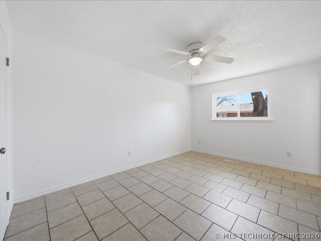 3118 S 115th East Street East, Tulsa, OK 74146