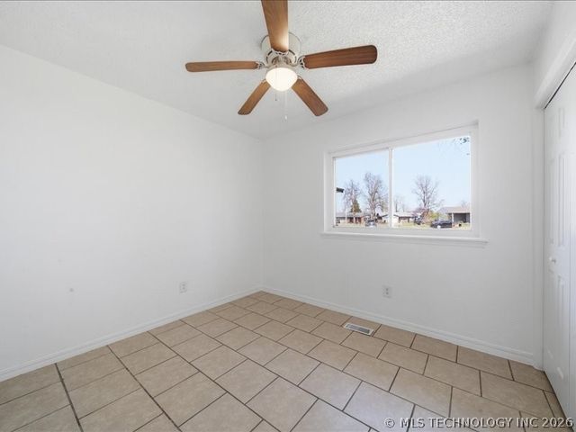 3118 S 115th East Street East, Tulsa, OK 74146