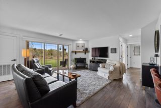 933 Spring COURT, West Bend, WI 53095