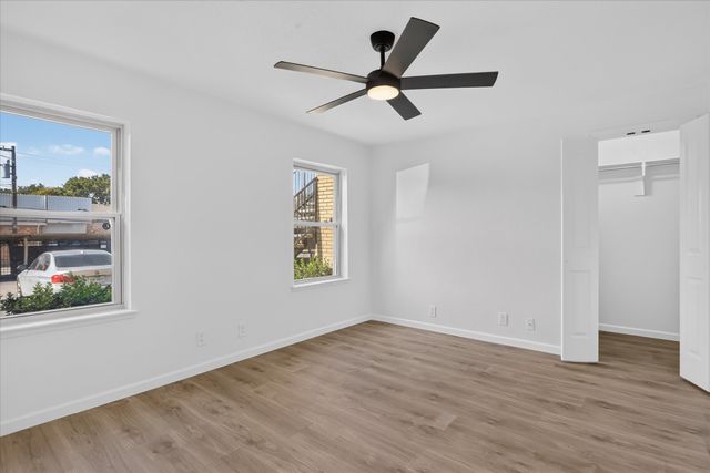6020 E University Boulevard 117, Dallas, TX 75206