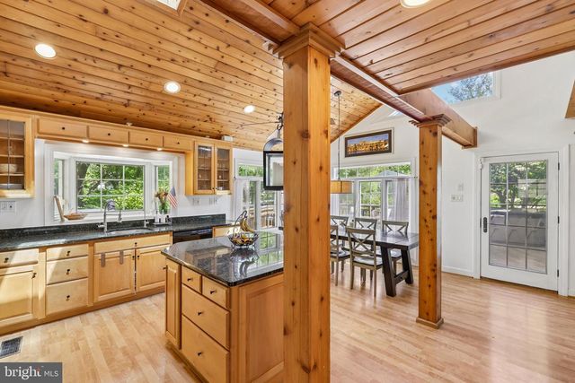 6428 DEEP CALM, Columbia, MD 21045