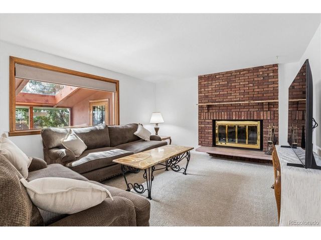 7027 W 70th Ave, Arvada, CO 80003