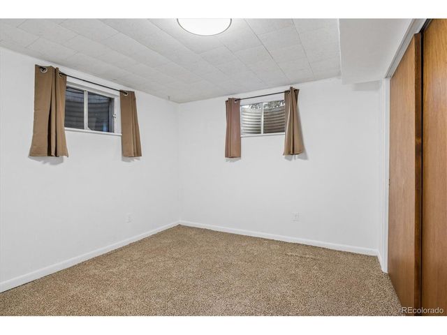 7027 W 70th Ave, Arvada, CO 80003