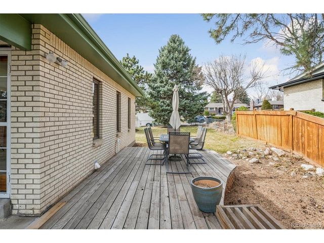 7027 W 70th Ave, Arvada, CO 80003
