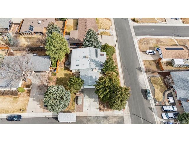 7027 W 70th Ave, Arvada, CO 80003