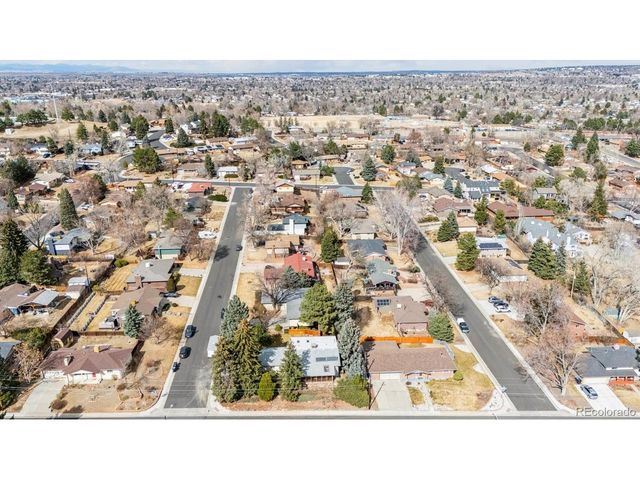 7027 W 70th Ave, Arvada, CO 80003