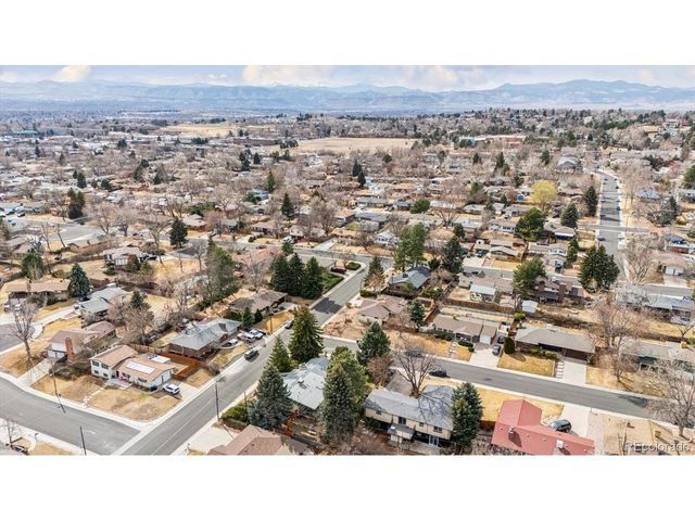 7027 W 70th Ave, Arvada, CO 80003