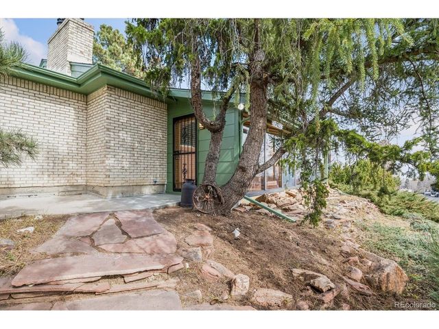 7027 W 70th Ave, Arvada, CO 80003