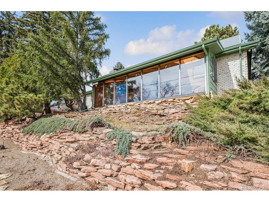 7027 W 70th Ave, Arvada, CO 80003