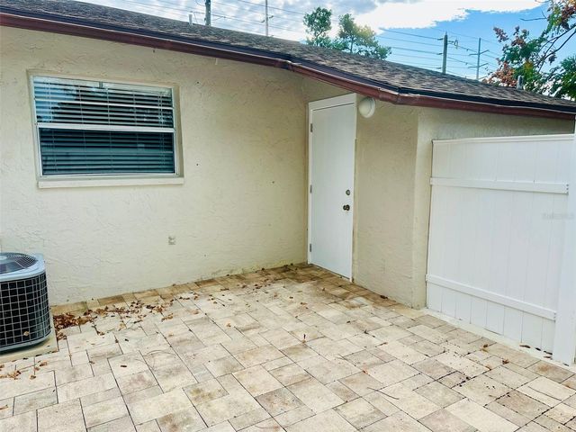 11932 125TH STREET B, Largo, FL 33774