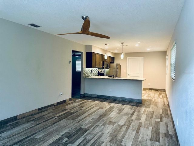 11932 125TH STREET B, Largo, FL 33774