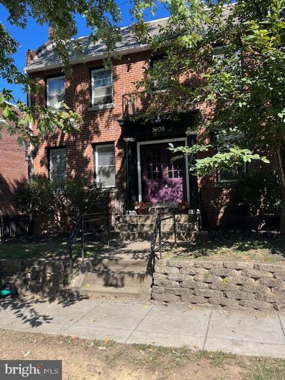 2908 NELSON PL SE, Washington, DC 20019