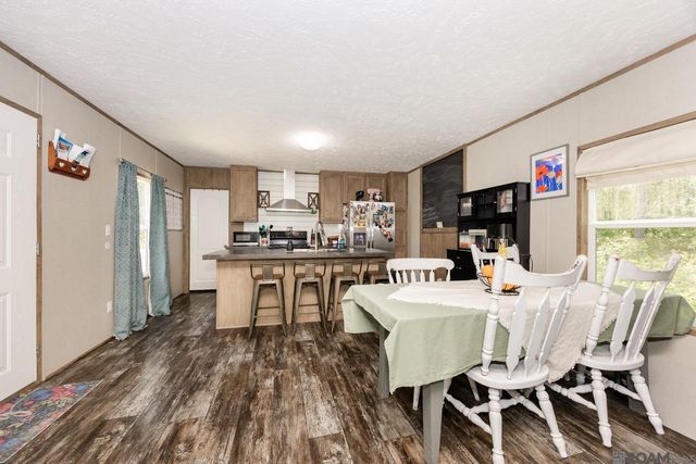 34151 Cane Market Rd, Walker, LA 70785