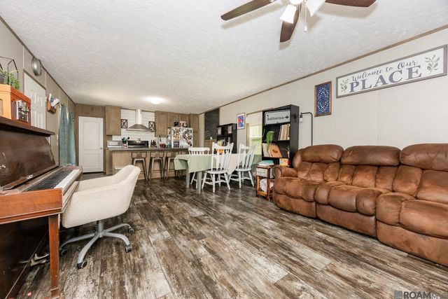 34151 Cane Market Rd, Walker, LA 70785