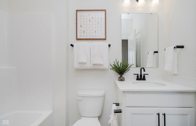 2543 Goldfinger Lane, Westfield, IN 46074