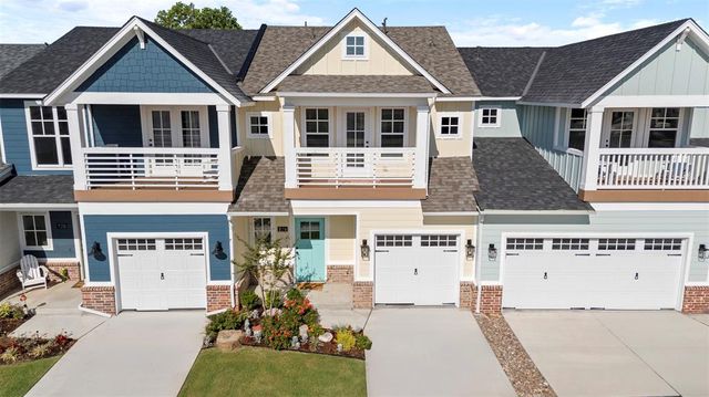 729 Montauk Way, Edmond, OK 73034