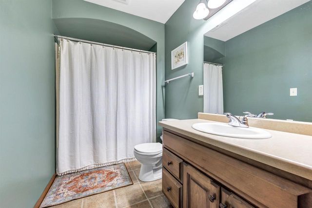 2924 NANDINA WAY, Green Bay, WI 54313