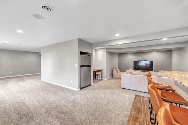 2924 NANDINA WAY, Green Bay, WI 54313