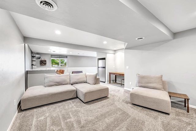 2924 NANDINA WAY, Green Bay, WI 54313