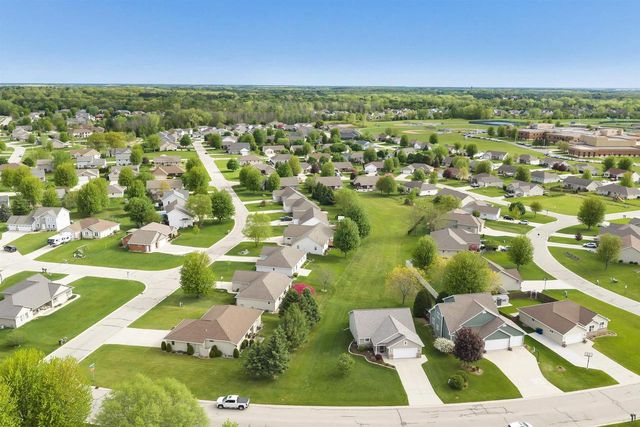 2924 NANDINA WAY, Green Bay, WI 54313