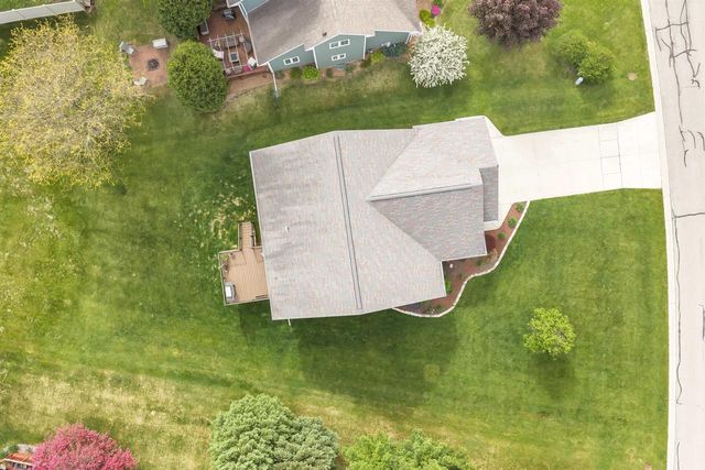 2924 NANDINA WAY, Green Bay, WI 54313