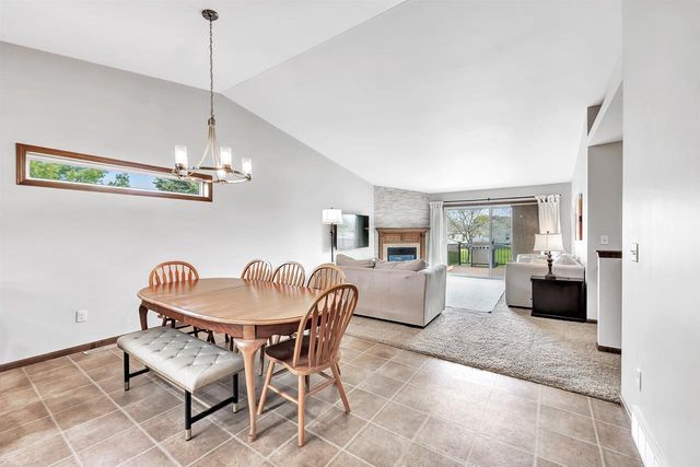 2924 NANDINA WAY, Green Bay, WI 54313