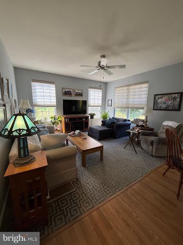 1108 S FOX CUB HOLW, Glen Mills, PA 19342