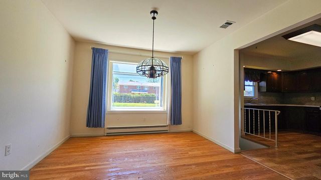 524 E TIOGA ST, Allentown, PA 18103