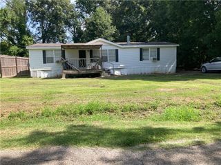 527 PAULINE Street, Marksville, LA 71351