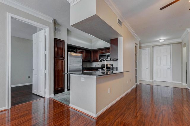 7575 Kirby Drive 1305, Houston, TX 77030