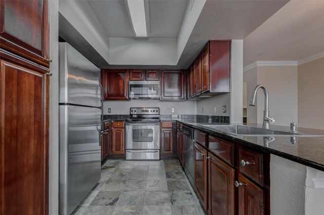 7575 Kirby Drive 1305, Houston, TX 77030