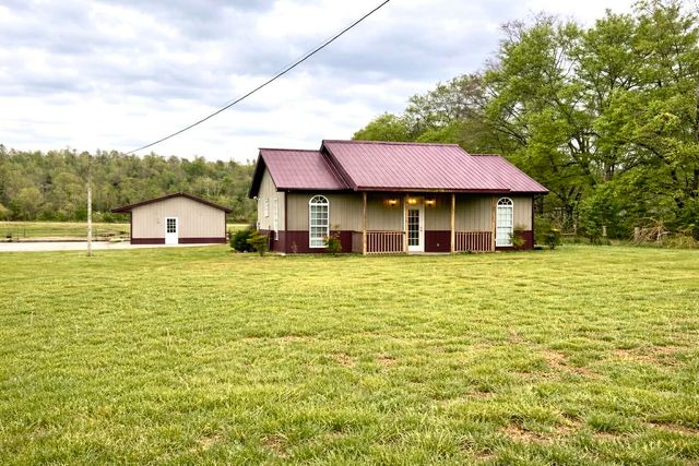 2461 Bodenham Rd, Pulaski, TN 38478