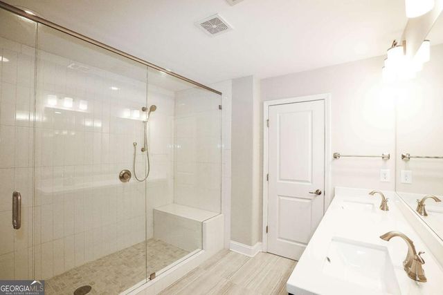 1920 Townsend Court, Atlanta, GA 30329