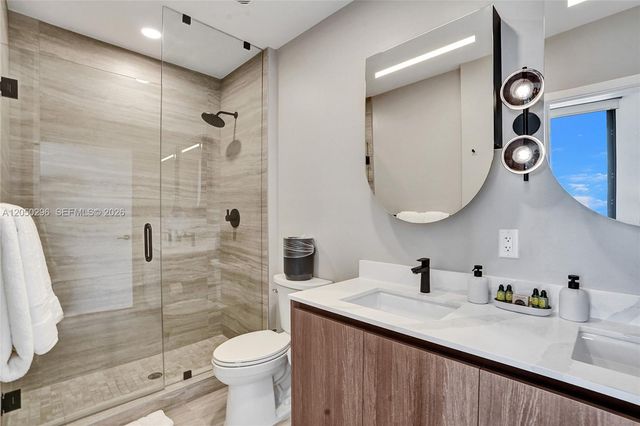 580 72nd Street 2102, Miami Beach, FL 33141