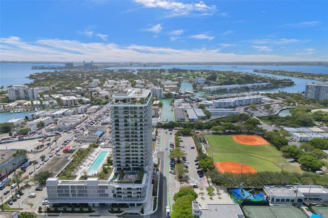 580 72nd Street 2102, Miami Beach, FL 33141