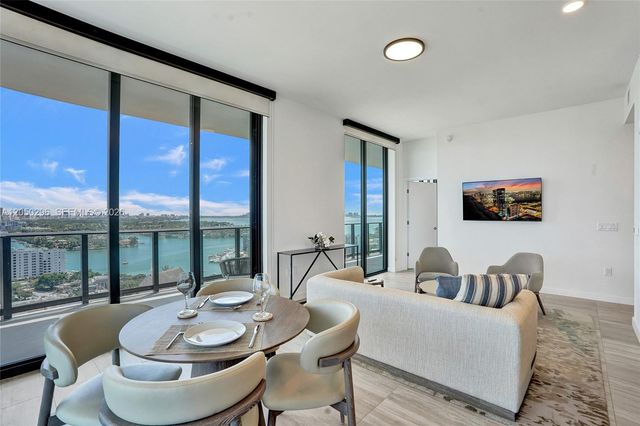 580 72nd Street 2102, Miami Beach, FL 33141