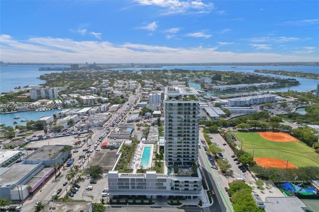 580 72nd Street 2102, Miami Beach, FL 33141