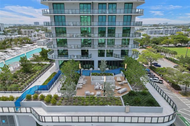 580 72nd Street 2102, Miami Beach, FL 33141