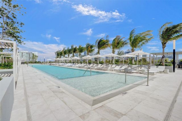 580 72nd Street 2102, Miami Beach, FL 33141