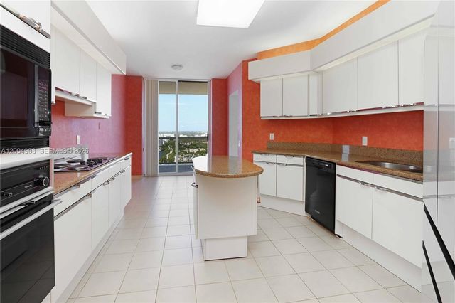 3802 NE 207th St 2604, Aventura, FL 33180