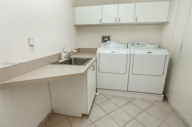 3802 NE 207th St 2604, Aventura, FL 33180